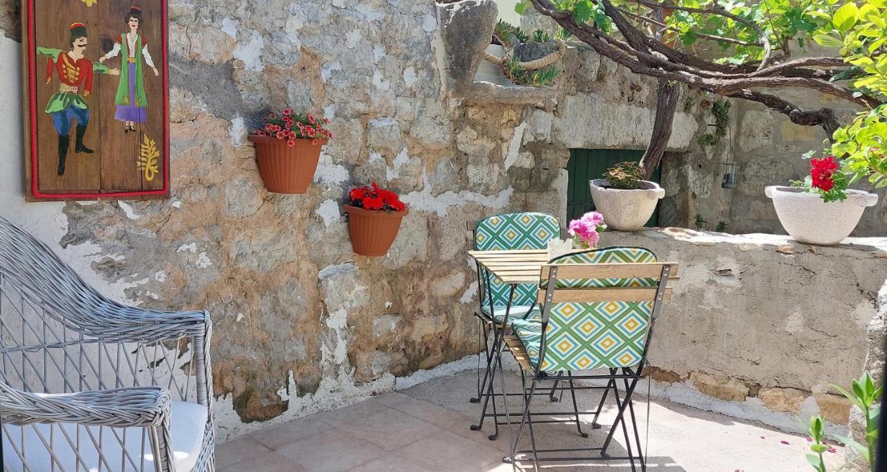 Boutique Home Saltaragazza Petrovac Exterior foto